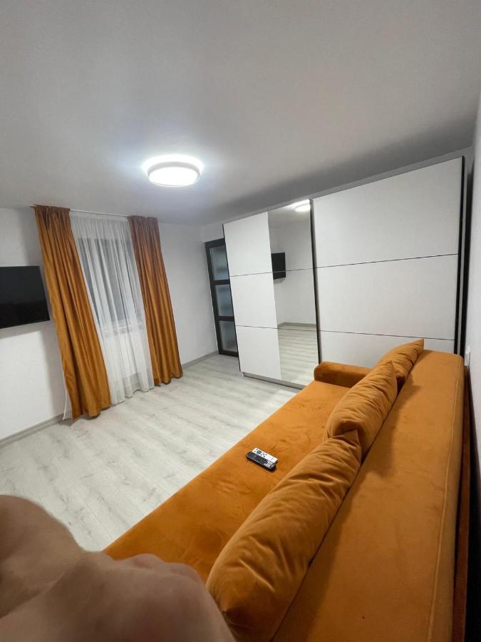 Casa Dan Apartment Buzau Bagian luar foto
